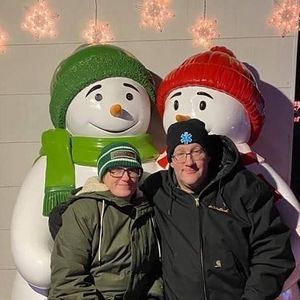 Meet your Posher, Robin